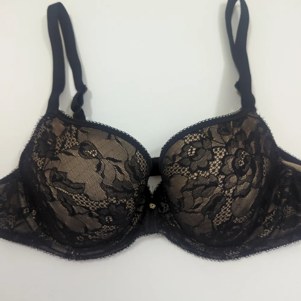 Wacoal black lace